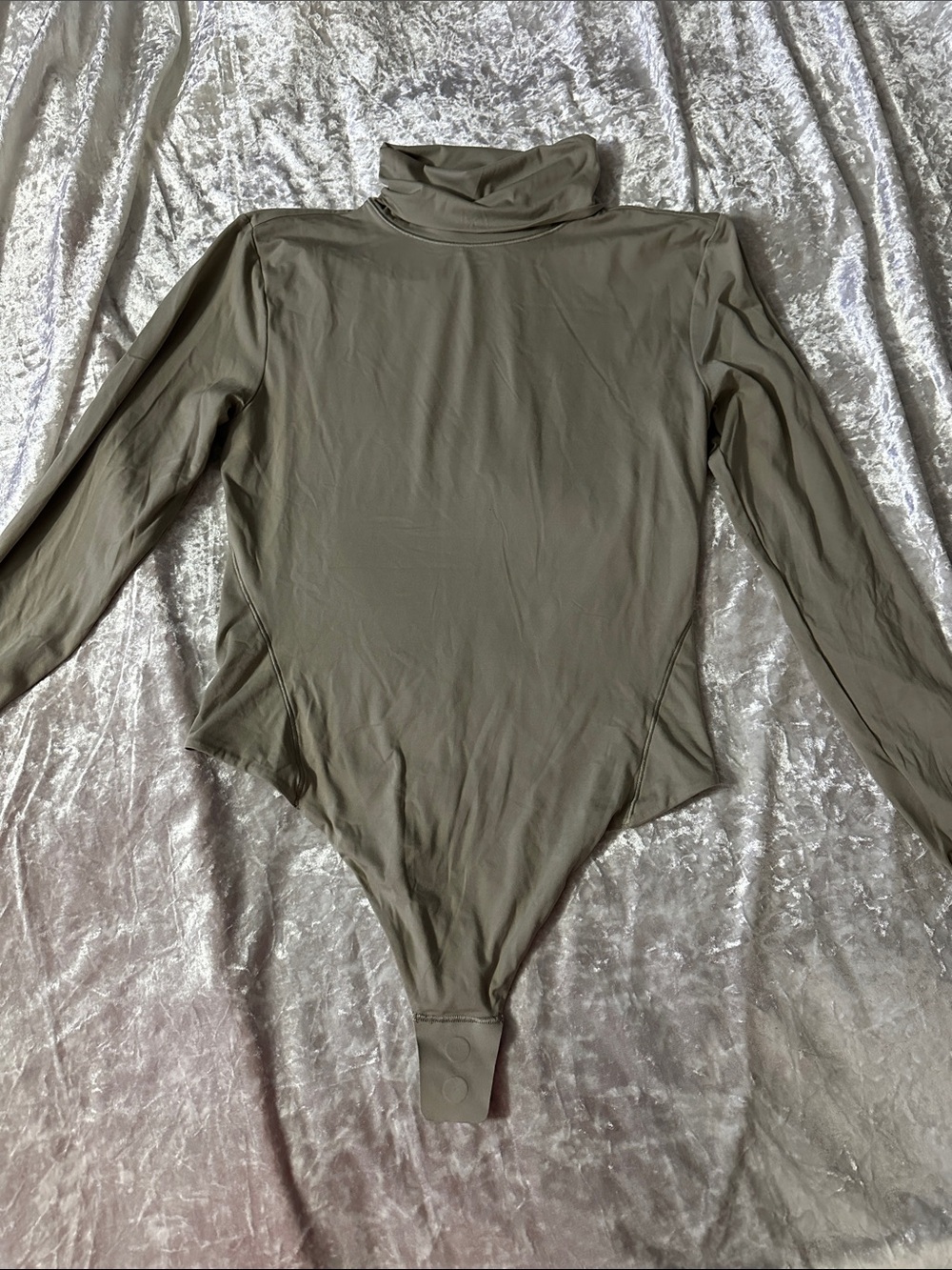 Lululemon turtleneck bodysuit size medium